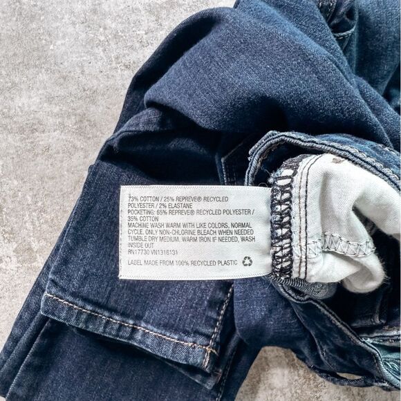 Universal Threads High Rise Skinny Dark Wash Jean Size 25 - Picture 8 of 8